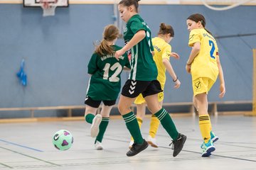 Bild 423 - C-Juniorinnen 3 Loewinnen Cup